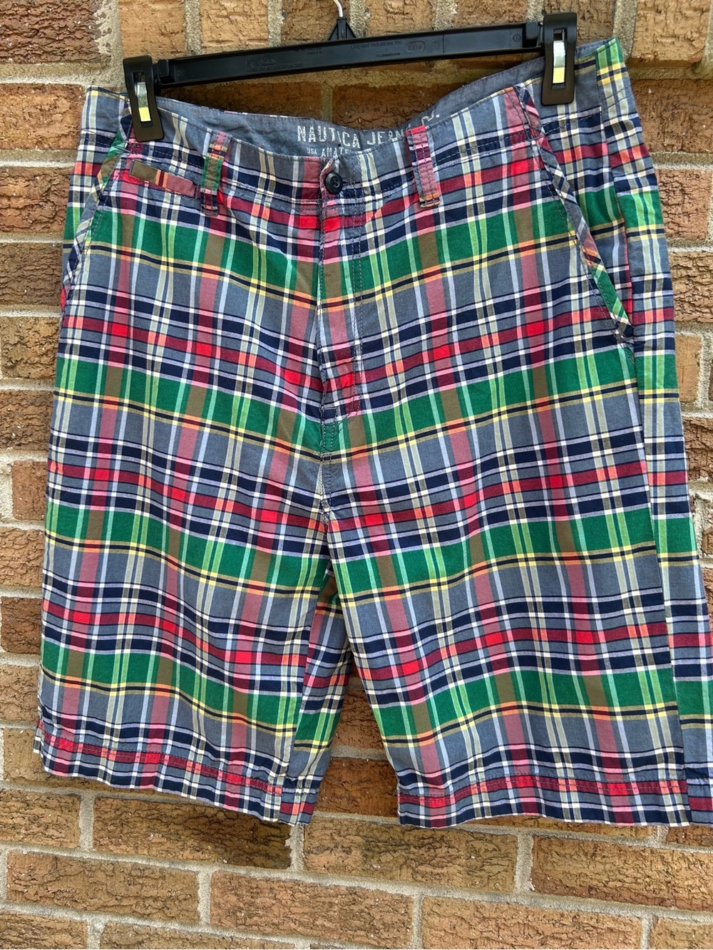 Nautica Men's Red Green Navy Plaid Flat Front Shorts size 34 waist